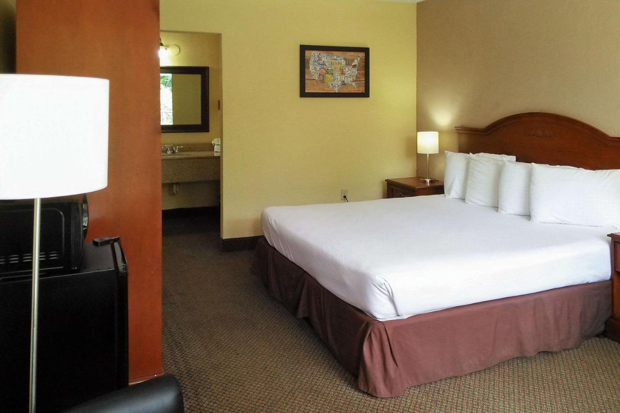 Econo Lodge Ormond Beach Εξωτερικό φωτογραφία